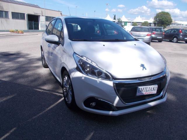 PEUGEOT - 208 - BlueHDi 100 S&S 5p. Active