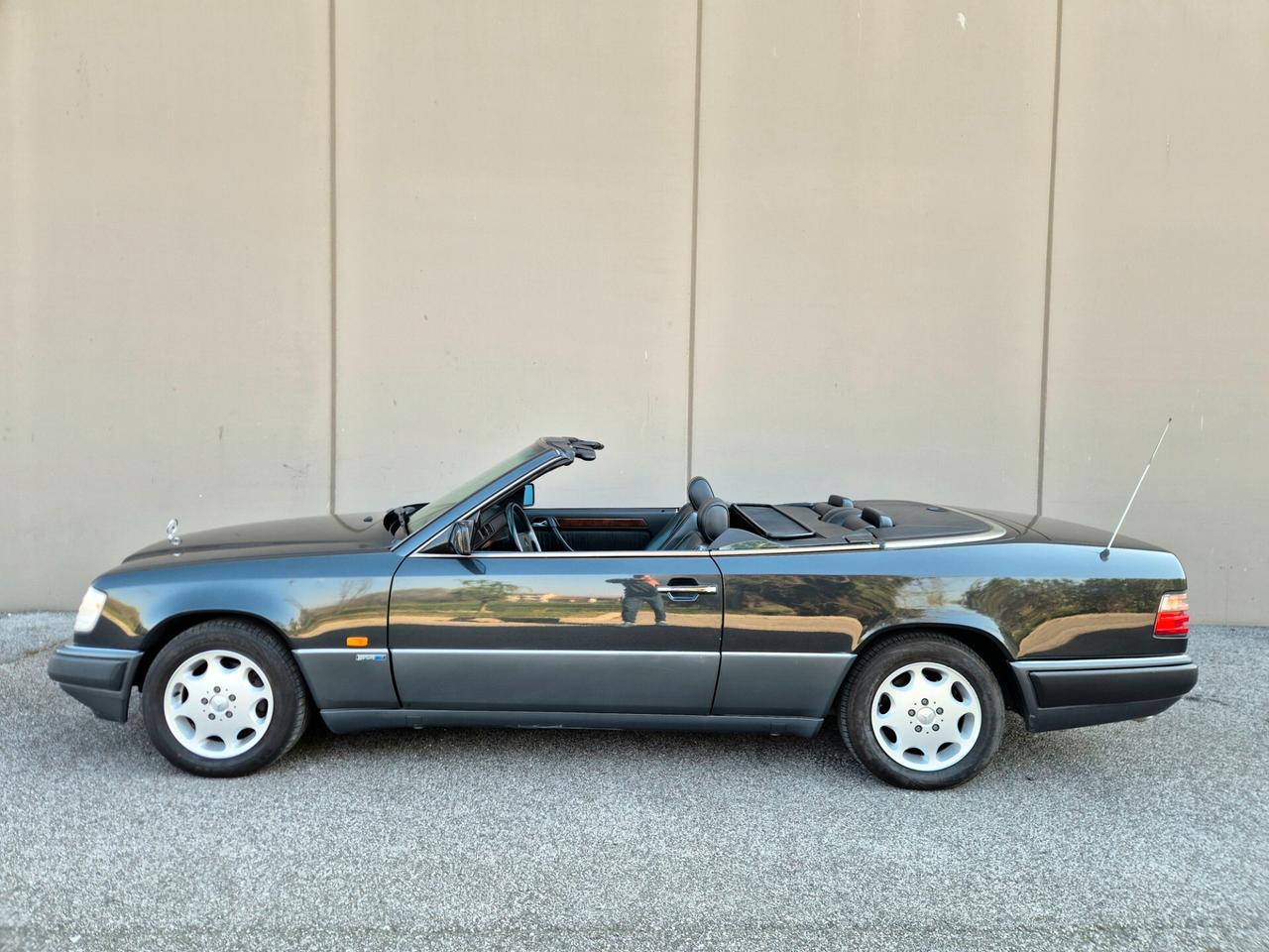 Mercedes-benz E-Series E 200 cat Cabriolet