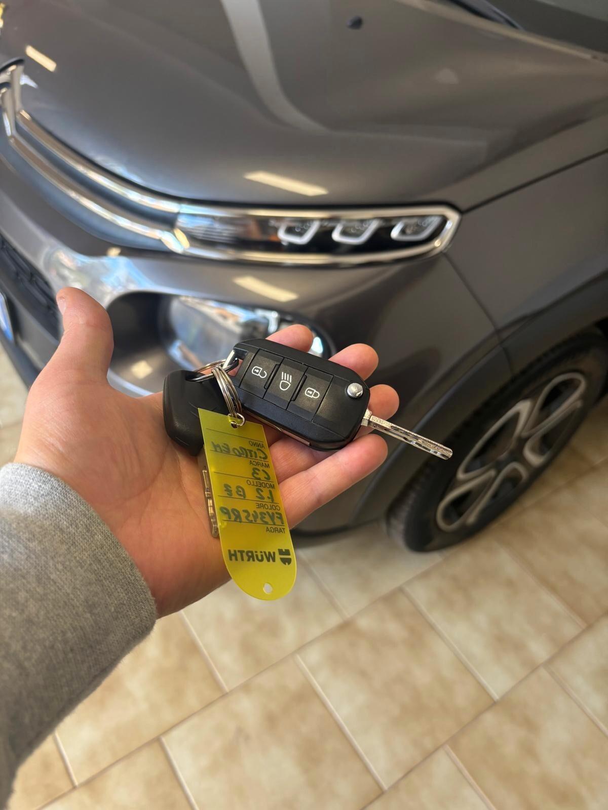 CITROEN C3 ANNO 2019 BZ 1.2 ADATTA NEOPATENTATI KM 63 MILA