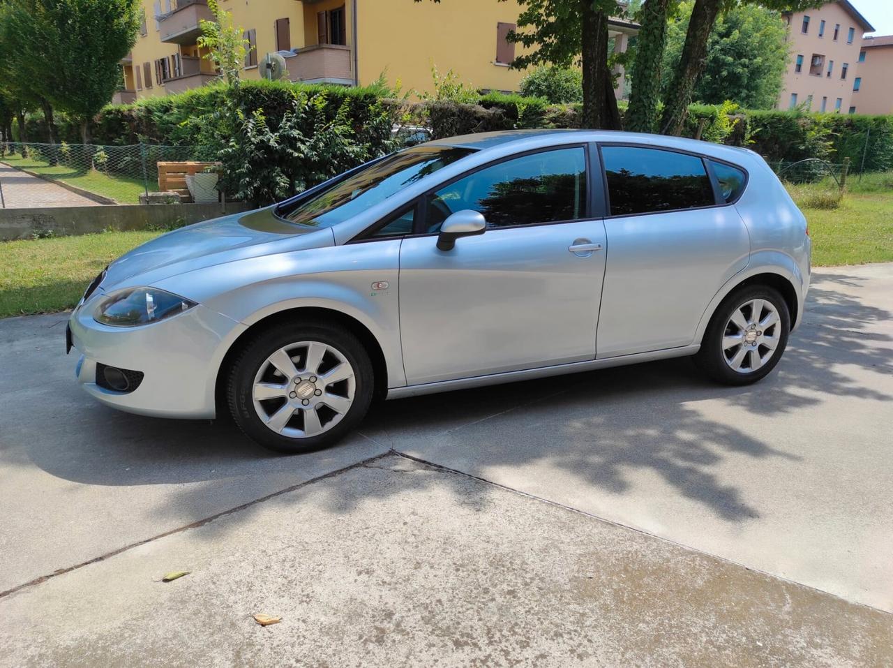 Seat Leon 1.6 Stylance GPL Unico propietario