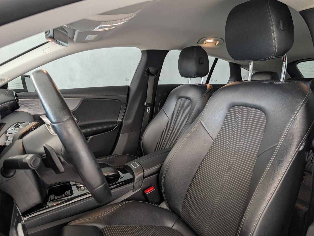 Mercedes-Benz 180d Automatic Sport