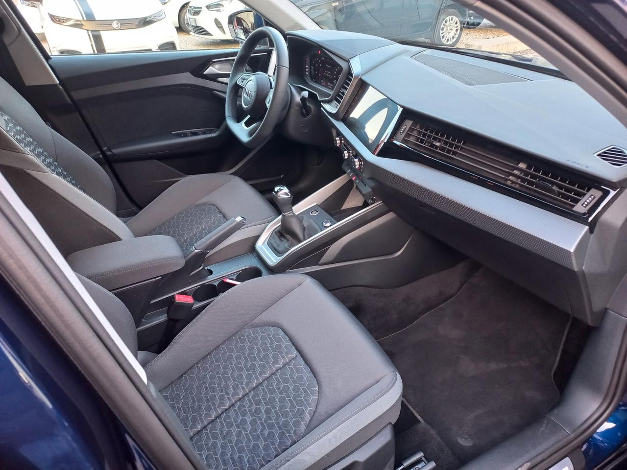 Audi A1 allstreet 30 TFSI Identity Contrast