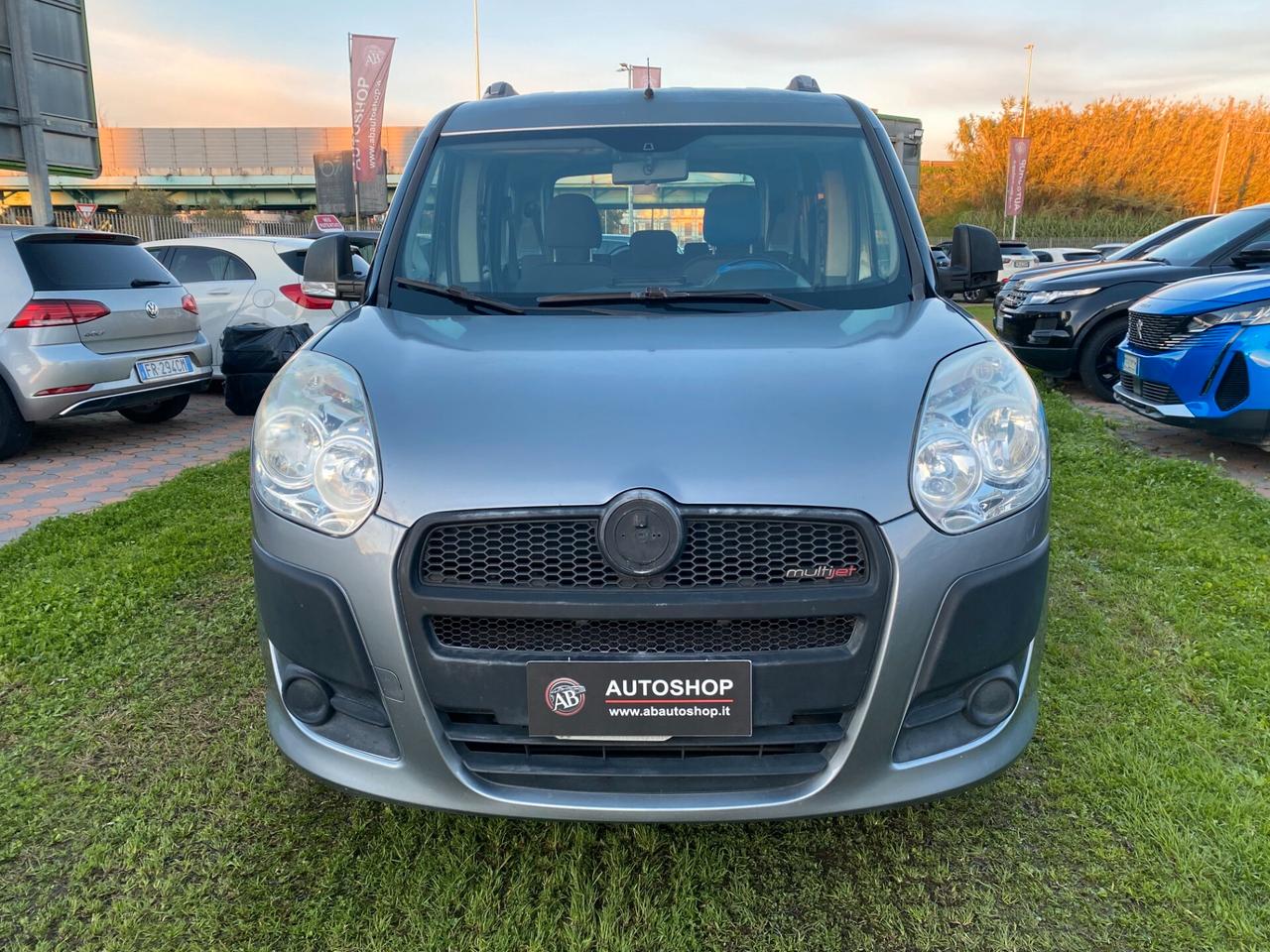 FIAT - Doblò - 2.0 Mjt 16V Emotion - 7 POSTI - NEOPATENTATI - FINANZIABILE