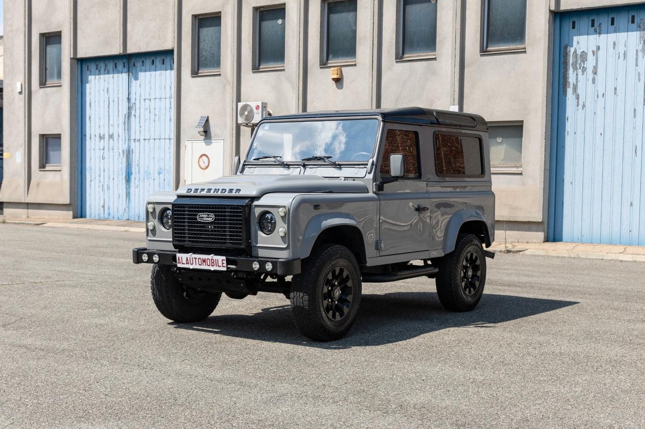 Land Rover Defender 90 2.5 300tdi* Restauro totale* Sedili Sparco* Pelle Marrone* Stupendo*