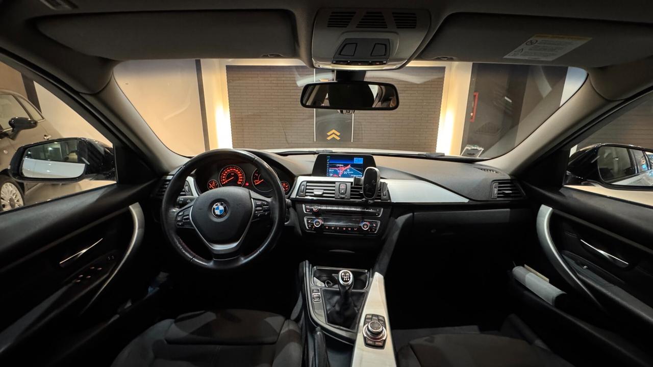 BMW 318d Sport 2.0 150cv manuale - 2013