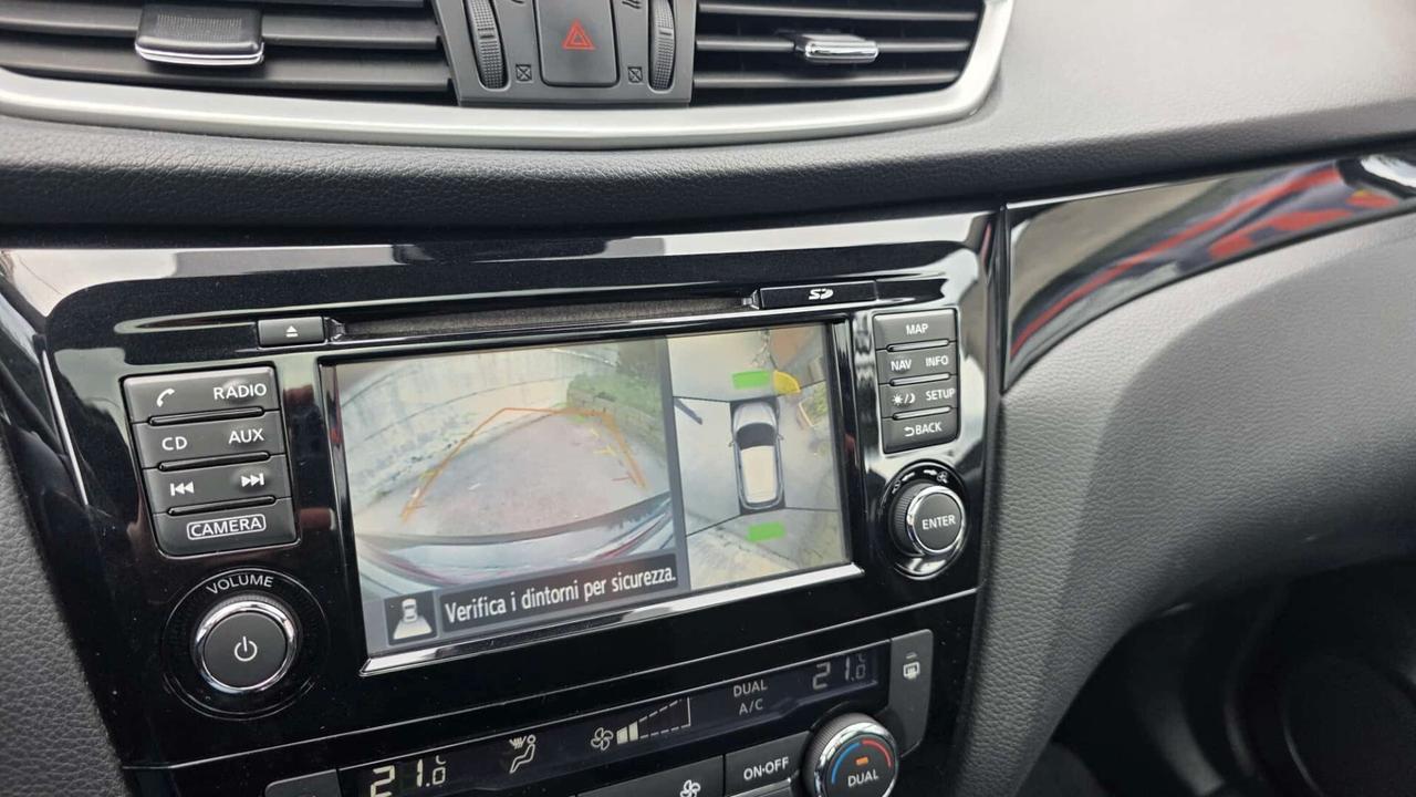Nissan Qashqai 1.5 dCi Tekna Tetto Telecamera