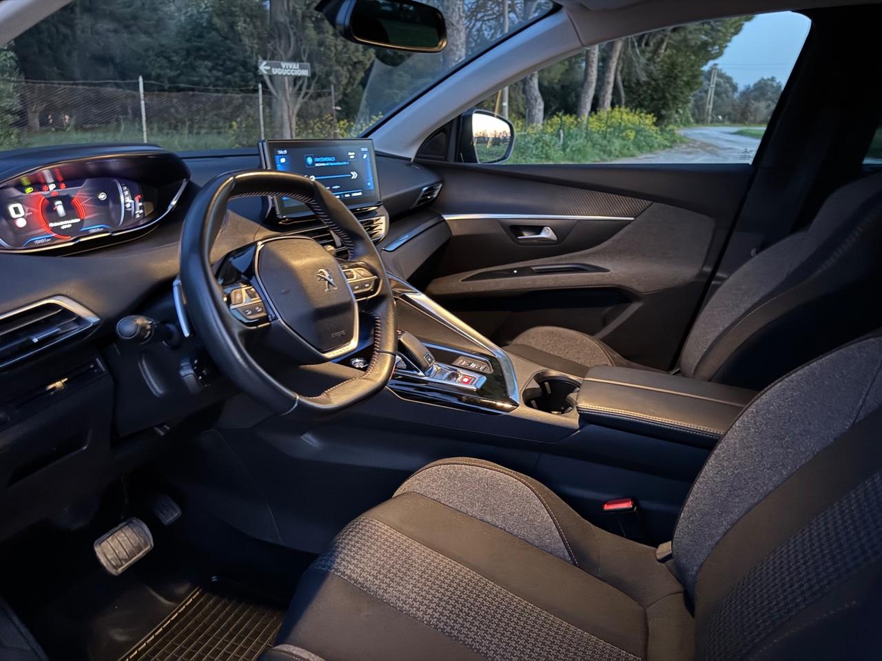 Peugeot 5008 BlueHDi 130 S&S EAT8 Allure