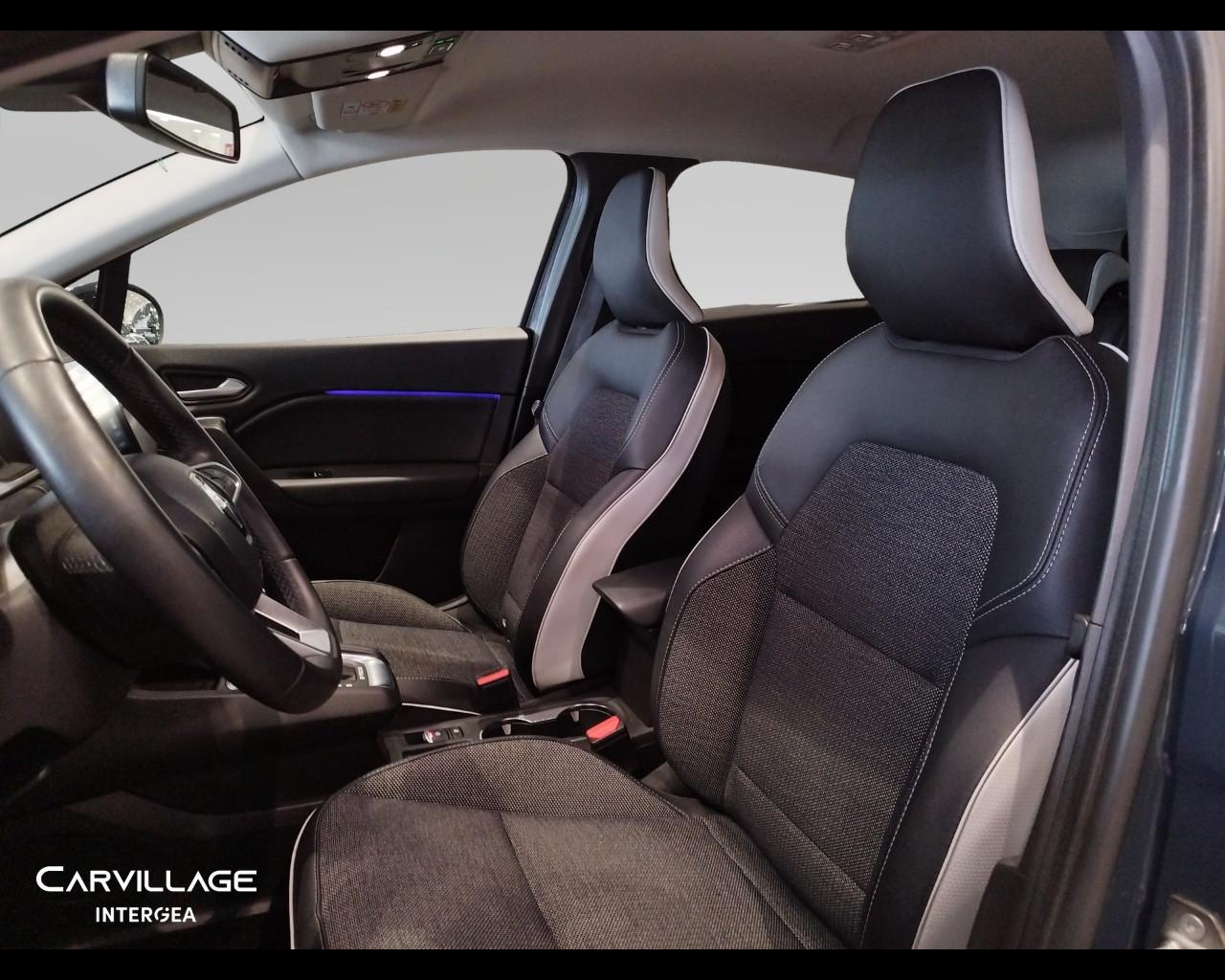RENAULT Captur 1.6 E-Tech full hybrid Techno 145cv