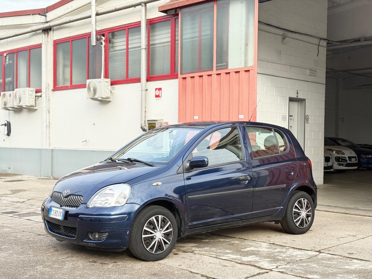 Toyota Yaris 1.3 5 porte Sol