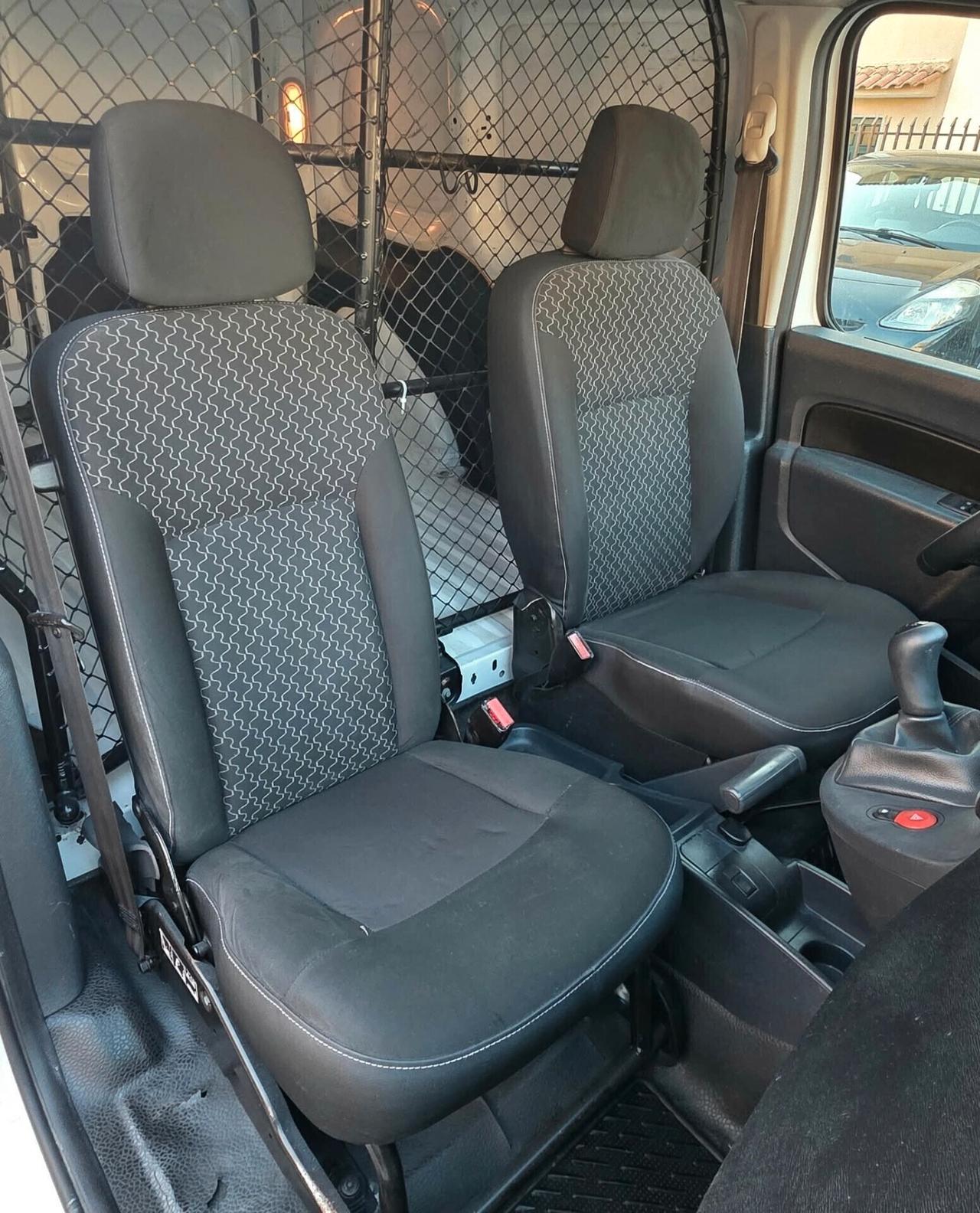 Renault Kangoo 1.5 dCi 75CV F.AP. 4p. Express