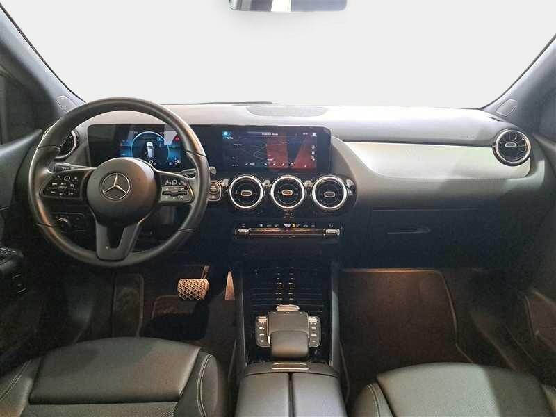 MERCEDES-BENZ B 180 d Automatic Business Extra