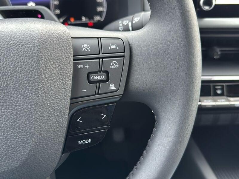 Toyota C-HR C-HR 1.8 hev Active fwd e-cvt