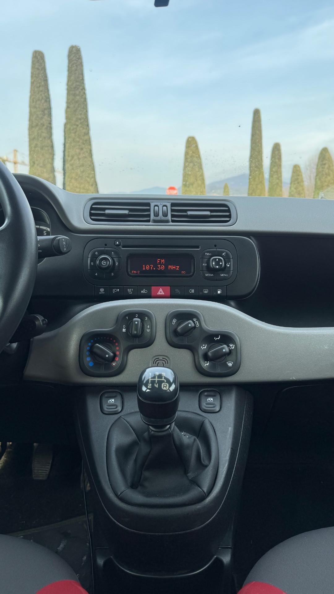 Fiat Panda 0.9 TwinAir Benzina/Metano – 2015