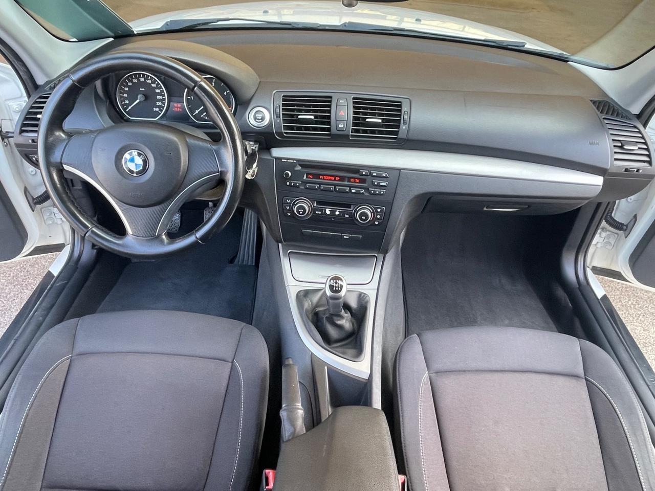 Bmw 118d cat 5 porte Attiva