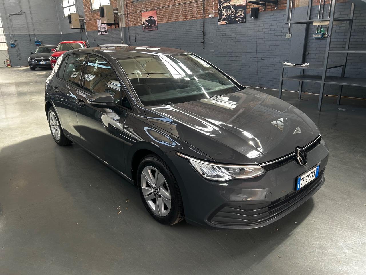 Volkswagen Golf 2.0 TDI 115 CV SCR Life Neopatentati