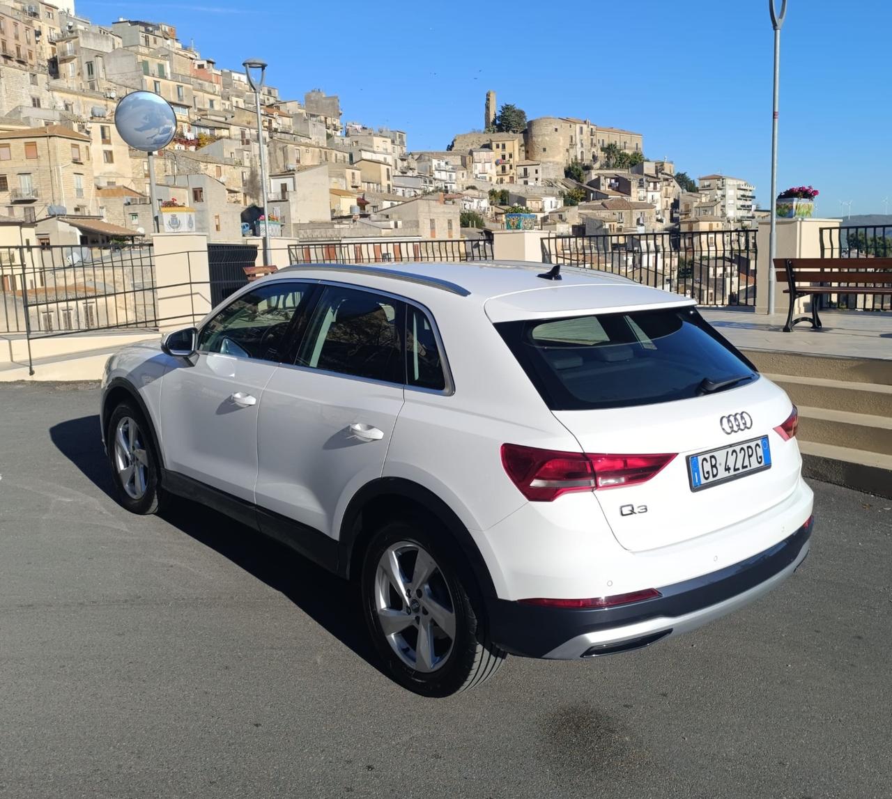 Audi Q3 35 TDI S tronic Business Advanced