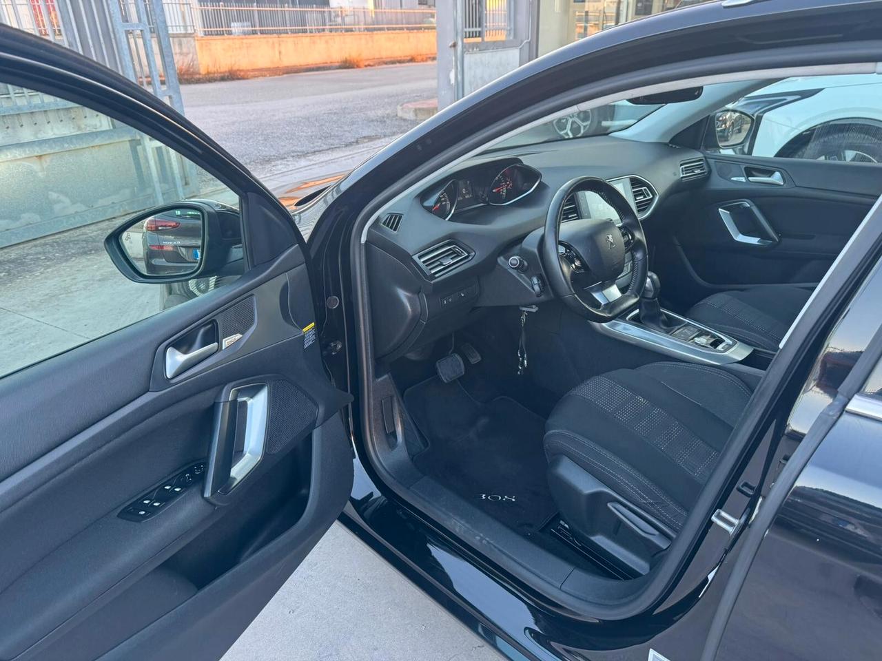 PEUGEOT 308 1.6 DIESEL AUTOMATICA