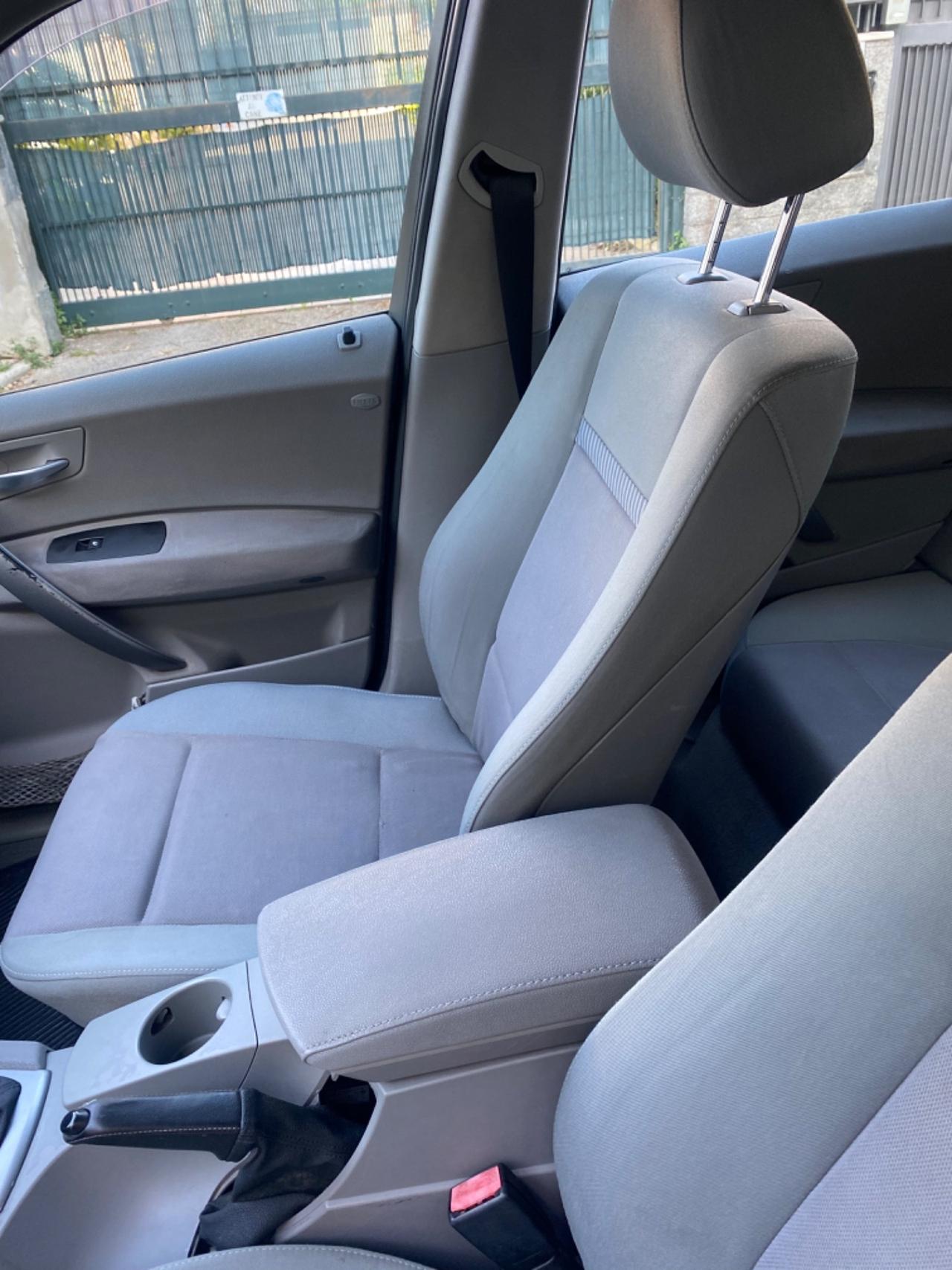 Bmw X3 2.0d 4WD Anno 2005 TAGLIANDATA