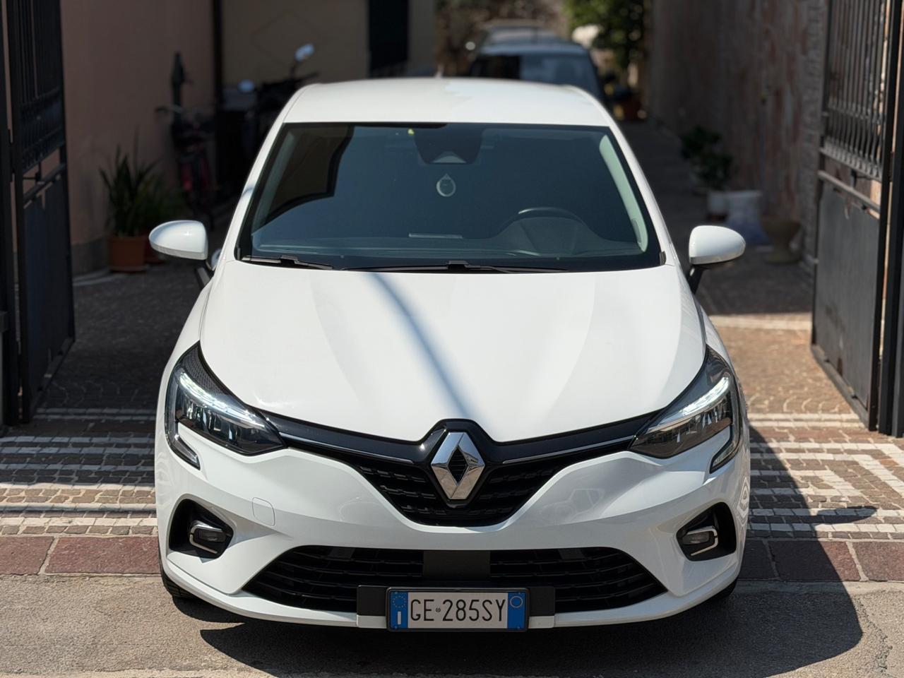 Renault Clio Full Hybrid E-Tech 140 CV 5 porte R.S. Line