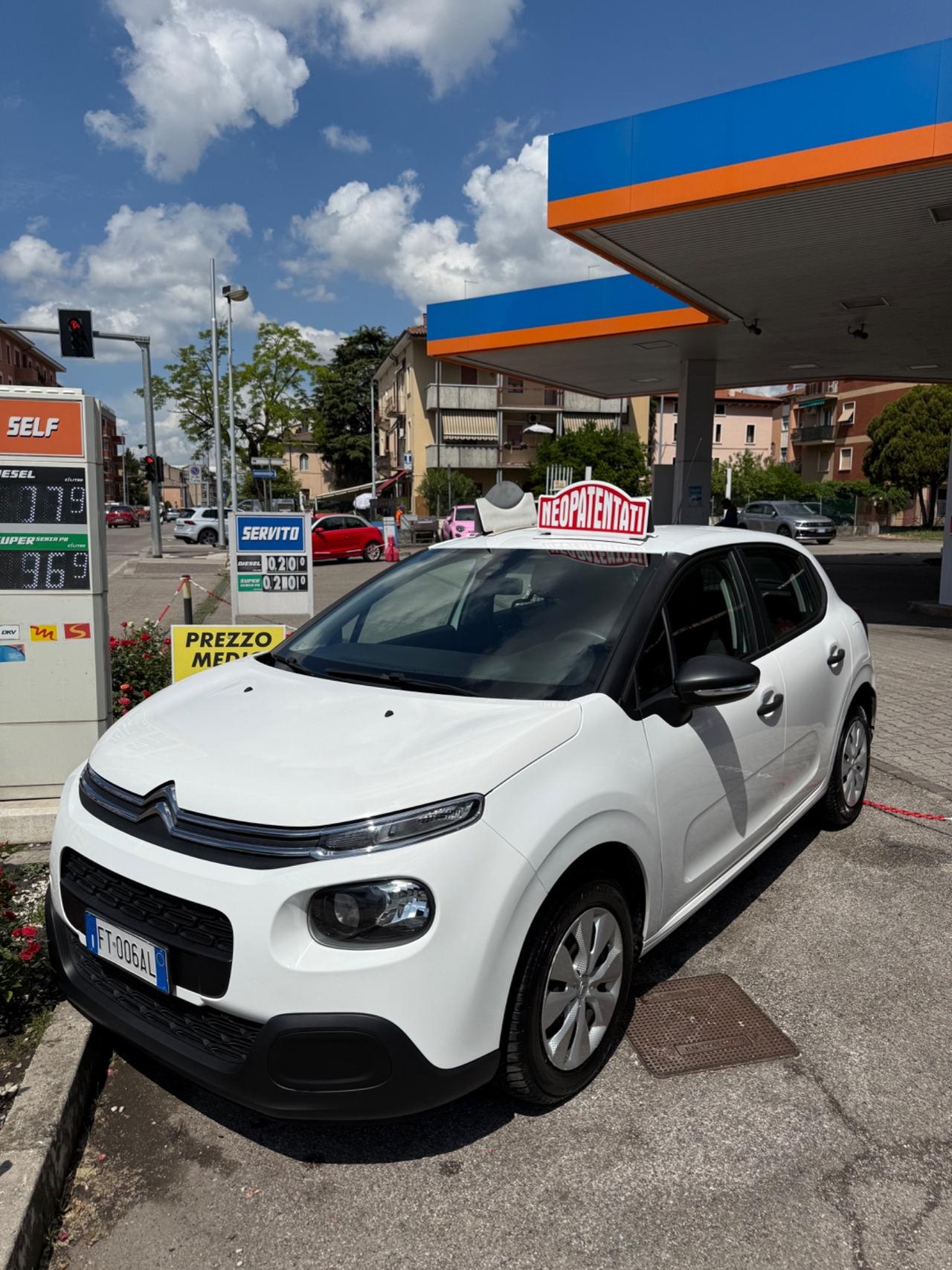 Citroen C3 BlueHDi 100 S&S Van Live