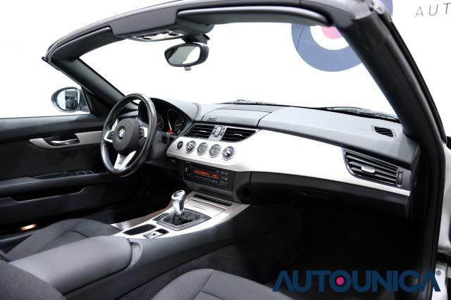 BMW Z4 SDRIVE 20I