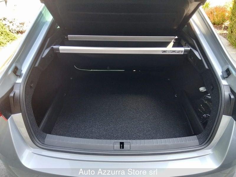 Škoda Octavia RS 2.0 TSI DSG 180kW | IVA, 19", DCC