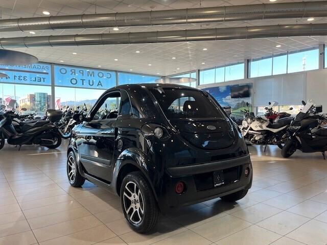 Ligier Due JS50 DCI Revolution Elegance Ice