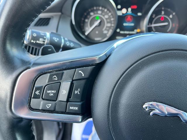 JAGUAR E-Pace 2.0D 150 CV AWD aut. R-Dynamic