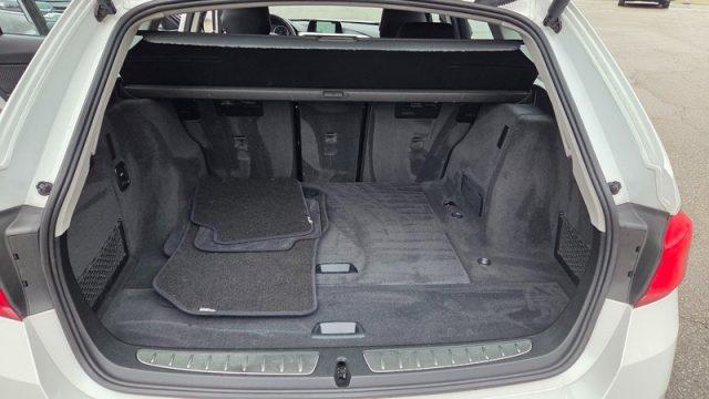 BMW 318 d Touring Business Advantage PERMUTE BMW SERVICES