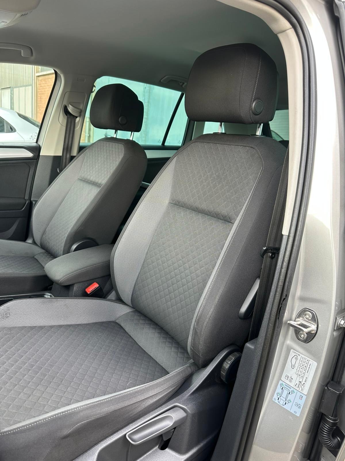Volkswagen Tiguan 2.0 TDI SCR DSG R-LINE