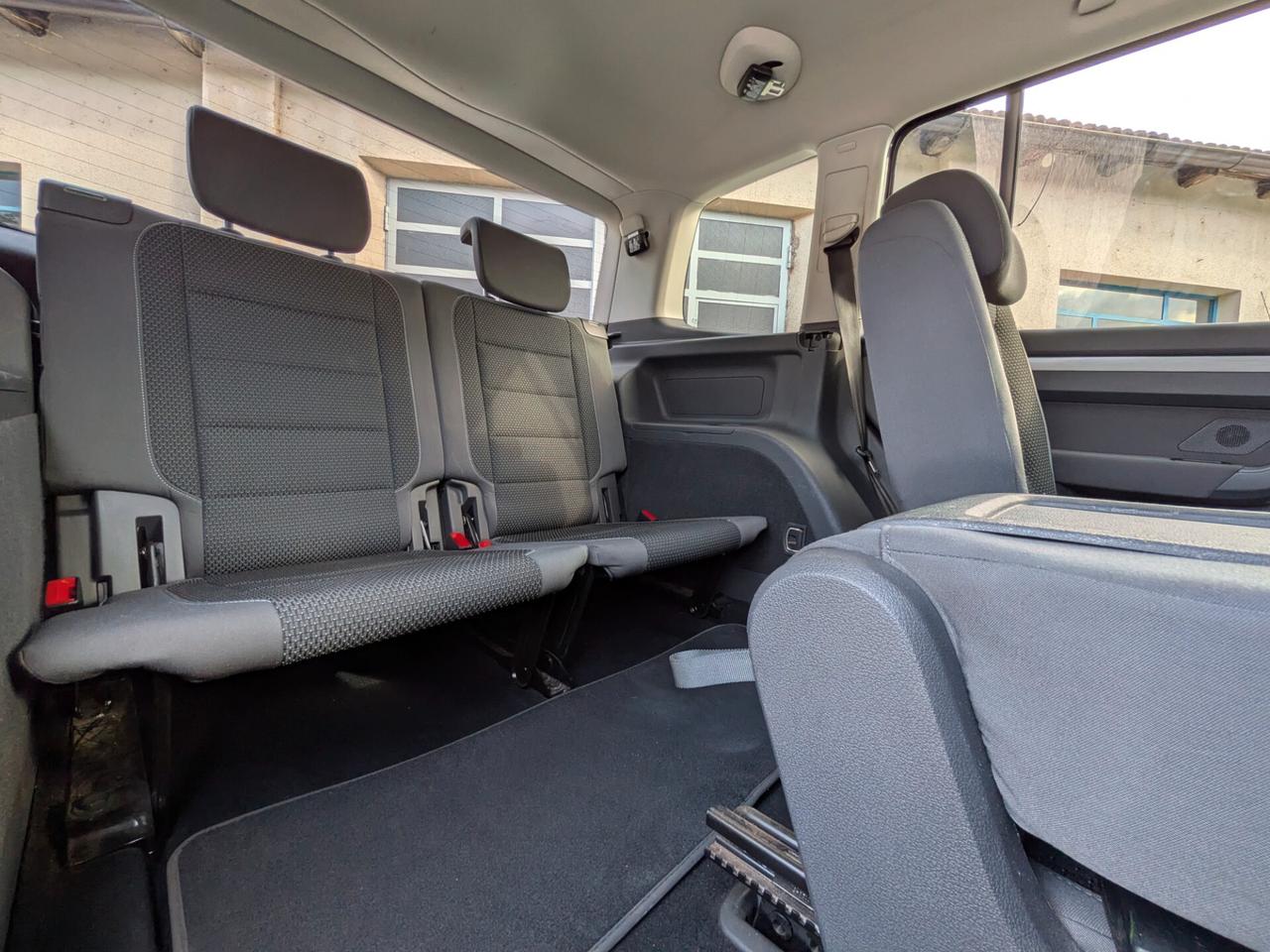 VW TOURAN 1.6 TDI 105CV 7 POSTI