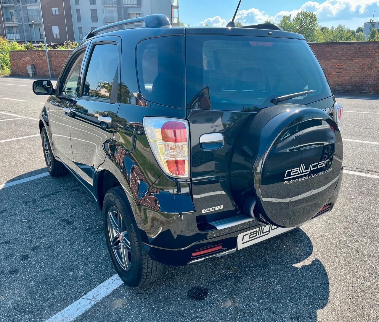 Daihatsu Terios 1.5 4WD O/F Dolomite - EURO 5