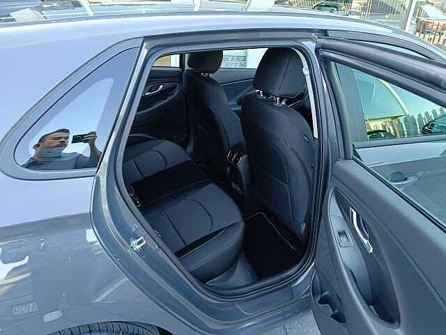 Hyundai i30 Berlina Mild Hybrid 1.0 TGDi 100cv DCT BUSINESS
