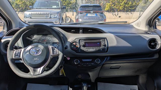 TOYOTA Yaris Hybrid Cool 1.5cc 72cv AUTOMATICA CLIMATIZZATORE