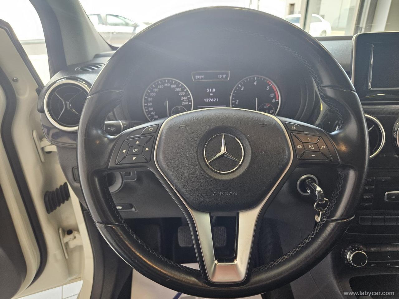 MERCEDES-BENZ B 180 CDI Executive
