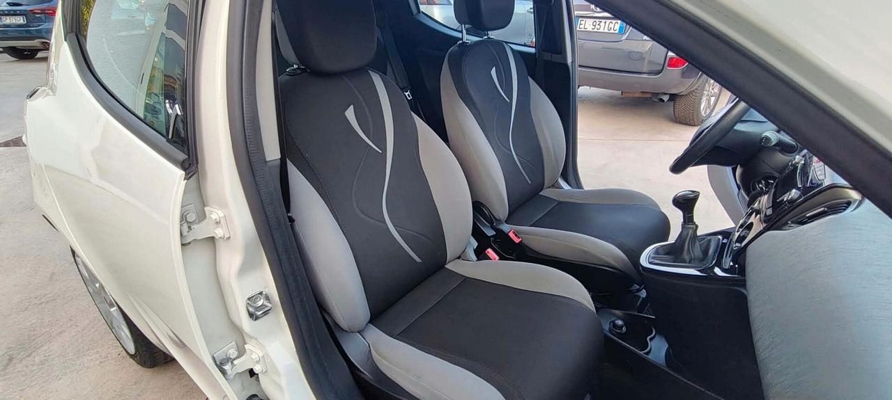 Lancia Ypsilon 1.3 MJT 16V 95 CV