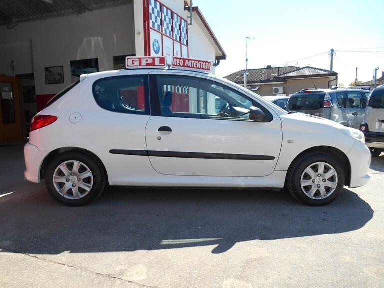 Peugeot 206 Plus 1.1 CON IMPIANTO G.P.L NEOPATENTATI
