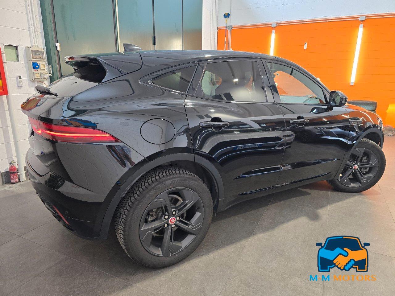 Jaguar E-Pace 2.0d i4 mhev R-Dynamic Black awd 163cv auto GAR.UFF. 03/2028
