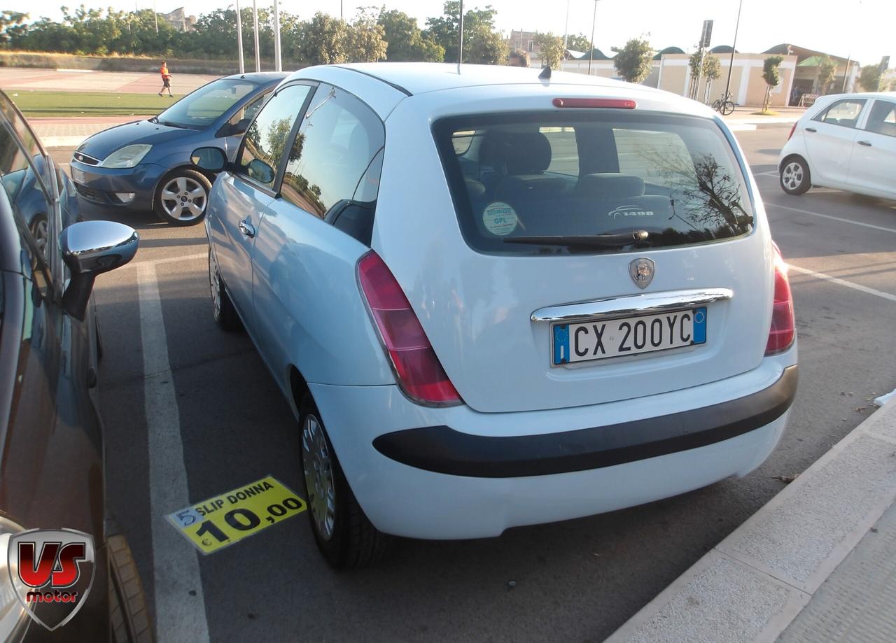 LANCIA YPSILON 1.2 B/GPL-2005