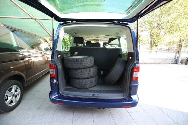 VOLKSWAGEN Multivan 2.5 TDI/174cv L'United Navi GT Tavolino Letto