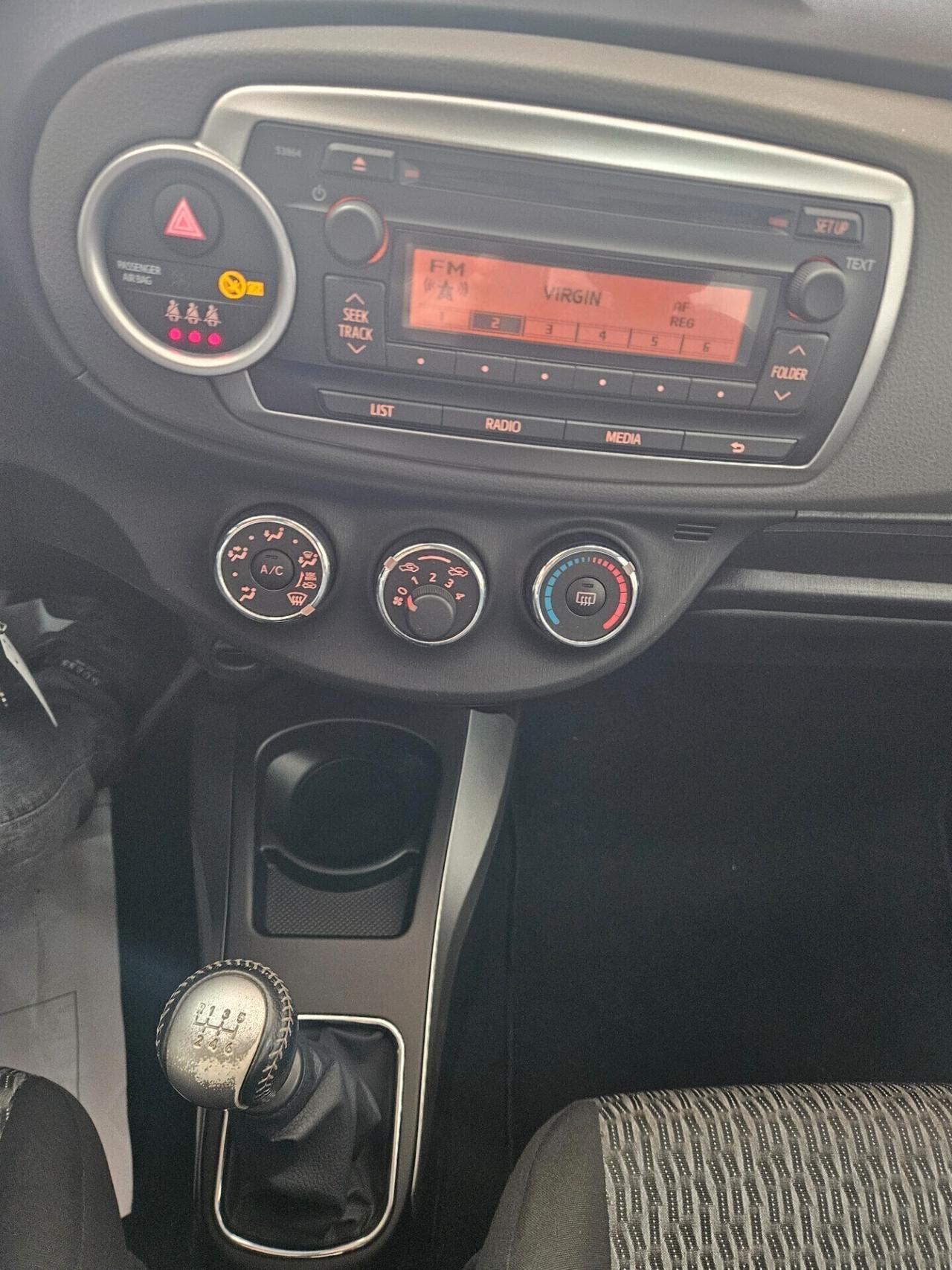 Toyota Yaris 1.4 D-4D 5 porte Lounge