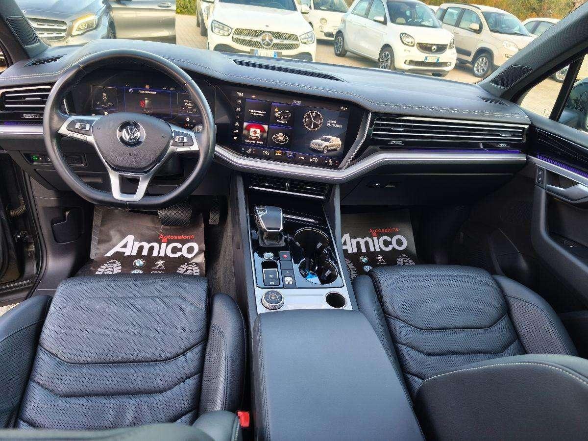 Volkswagen Touareg 3.0 TDI R-LINE Tetto Pelle Led Luci Ambient