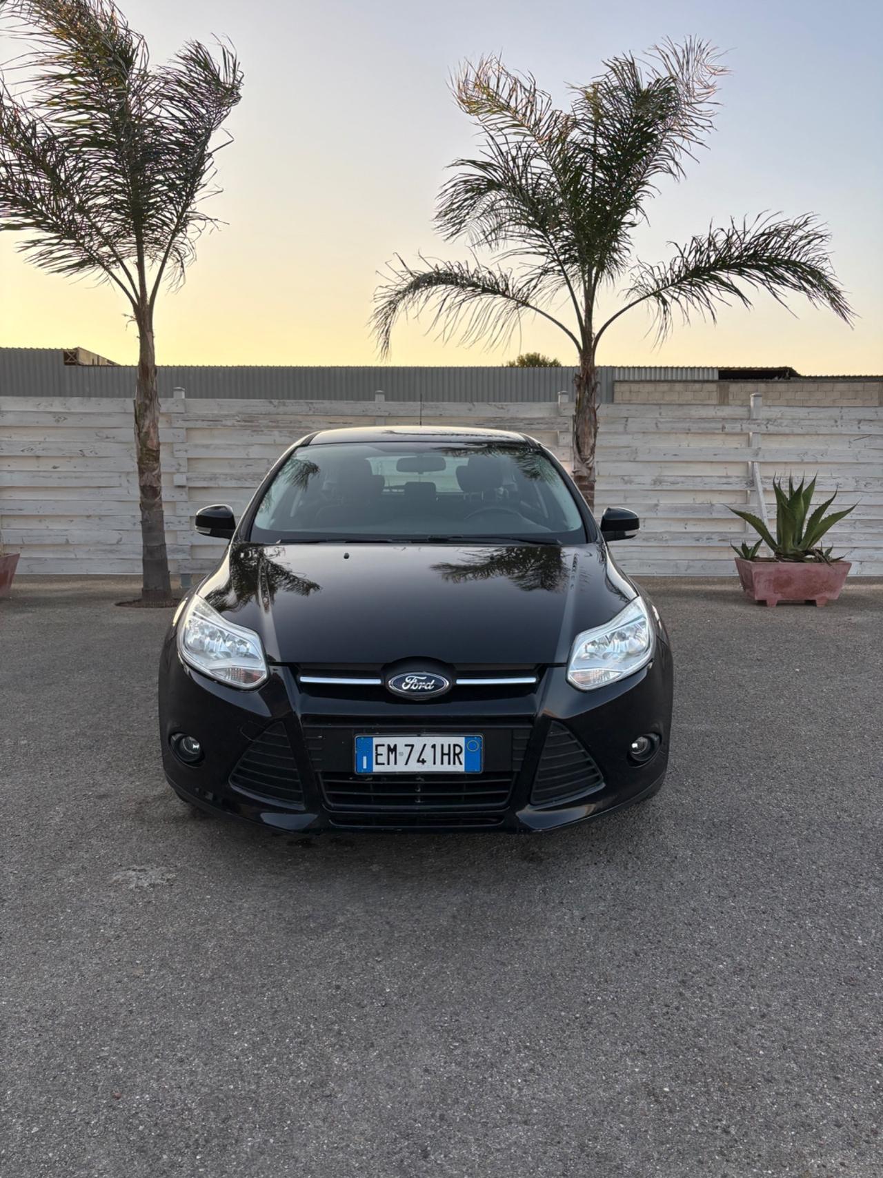 Ford Focus 1.6 diesel con motore eccellente in pronta consegna