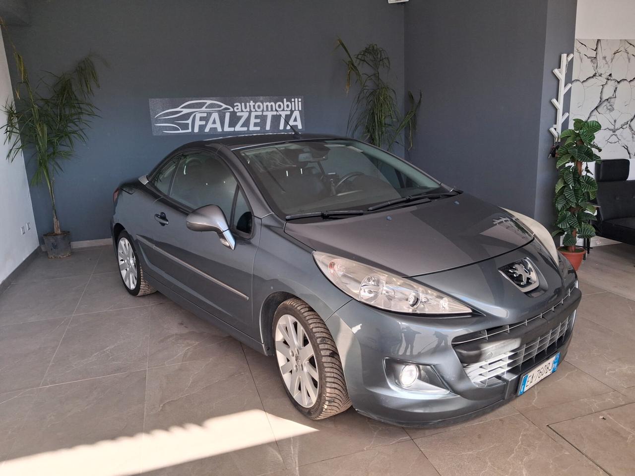 Peugeot 207 1.6 8V HDi 112CV CC Féline