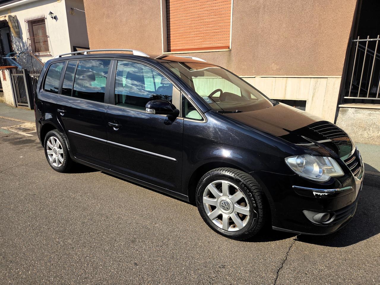 Volkswagen Touran 1.4 16V TSI Highline