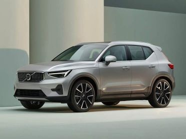 Volvo XC40 B3 automatico Core PRONTA CONSEGNA - CANONI IVA ESCLUSA - ANCHE CON ANTICIPO ZERO