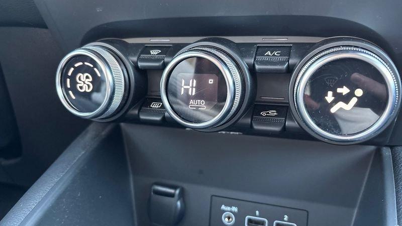 Renault Captur 1.6 E-TECH Plug-in Hybrid 160cv Intens Auto PROMO 1.6 E-TECH Plug-in Hybrid 160cv Intens Auto