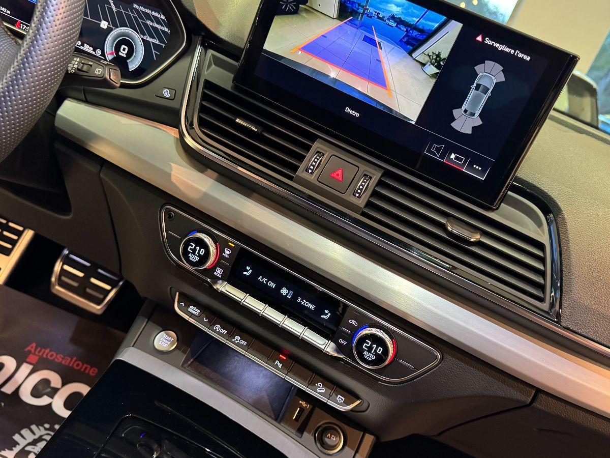 AUDI Q5 Sportback SPB 2.0 TDI S-line Identity black Grigio Quantum