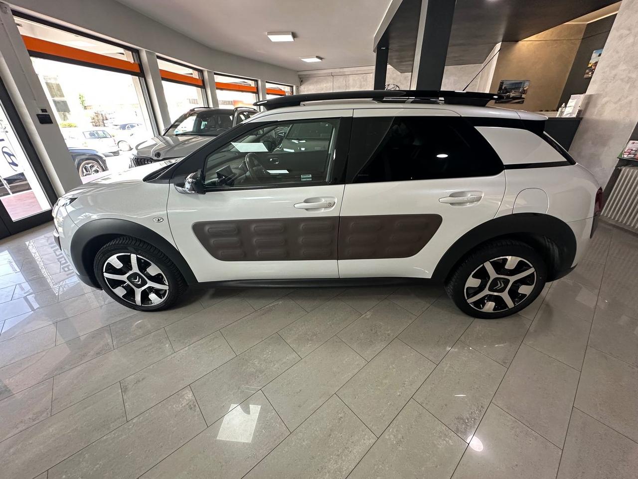 Citroen C4 Cactus Feel 1.2 PureTech 110  #5974