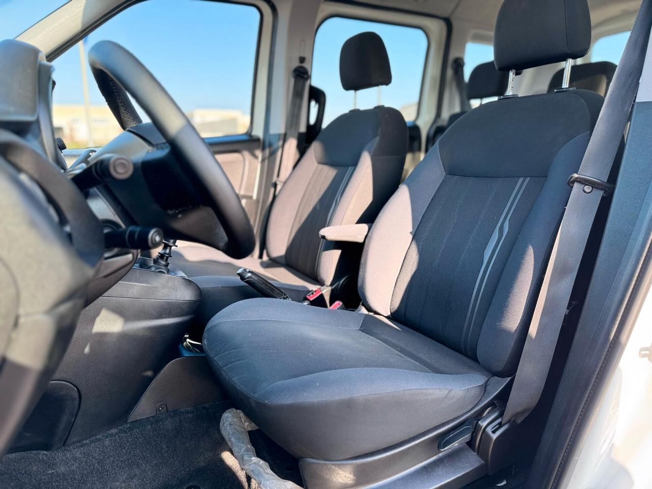 Fiat Doblò 1.6 MJT 105CV PC Combi Atuocarro N1